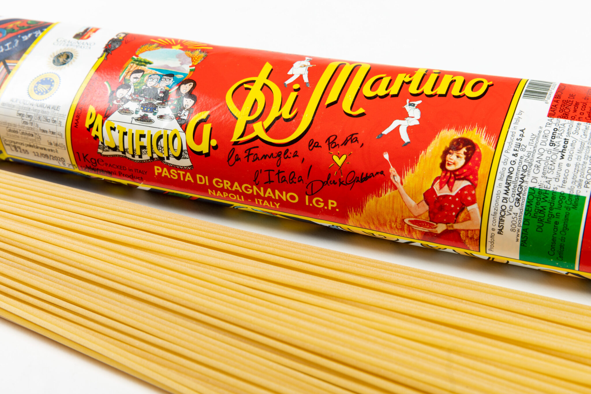 Long hand-wrapped Spaghetti